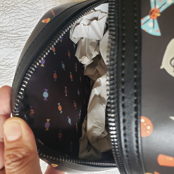 DISNEY Parks Loungefly Halloween Mickey Treats Snacks Backpack 2020 - Picture 5 of 7